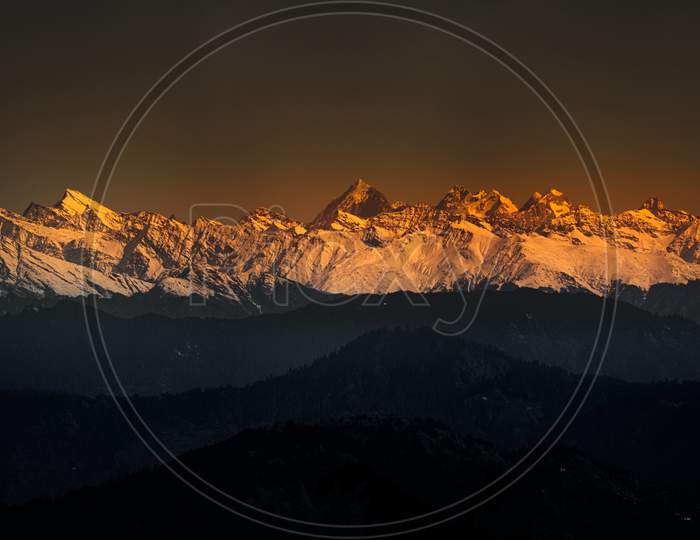 Himalayas mountains, sunlight, 2019