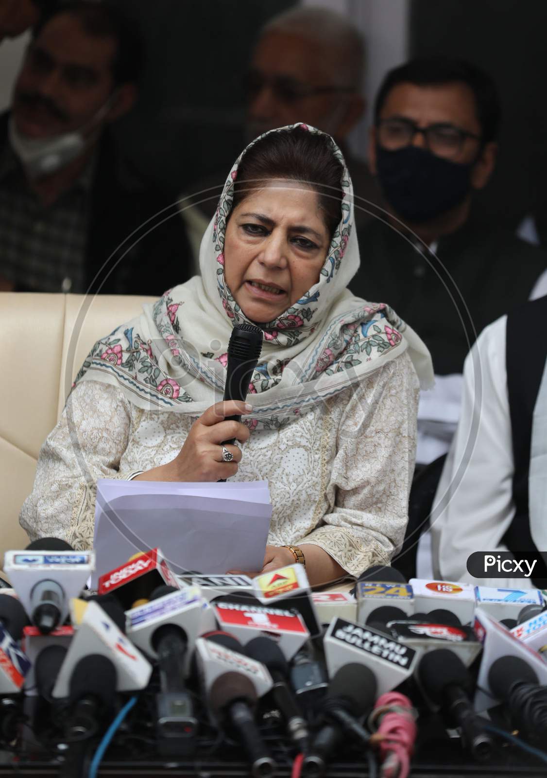 Peoples Democratic Party (PDP) President Mehbooba Mufti addresses Press Confrence at party HQ in Jammu,9 November.2020.