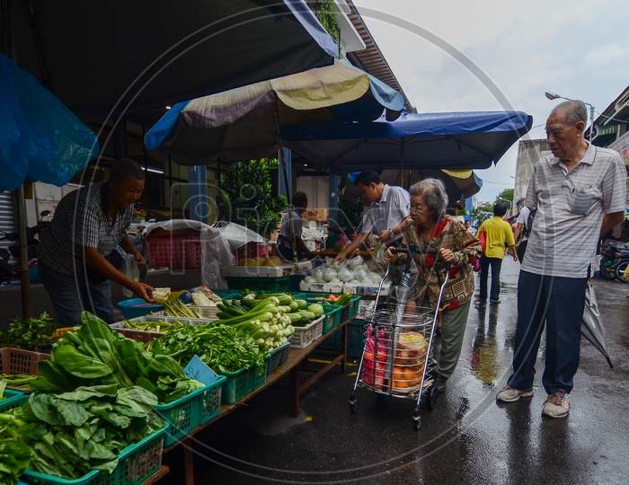 People Purchase The Vegetables At Wet Market In Morning