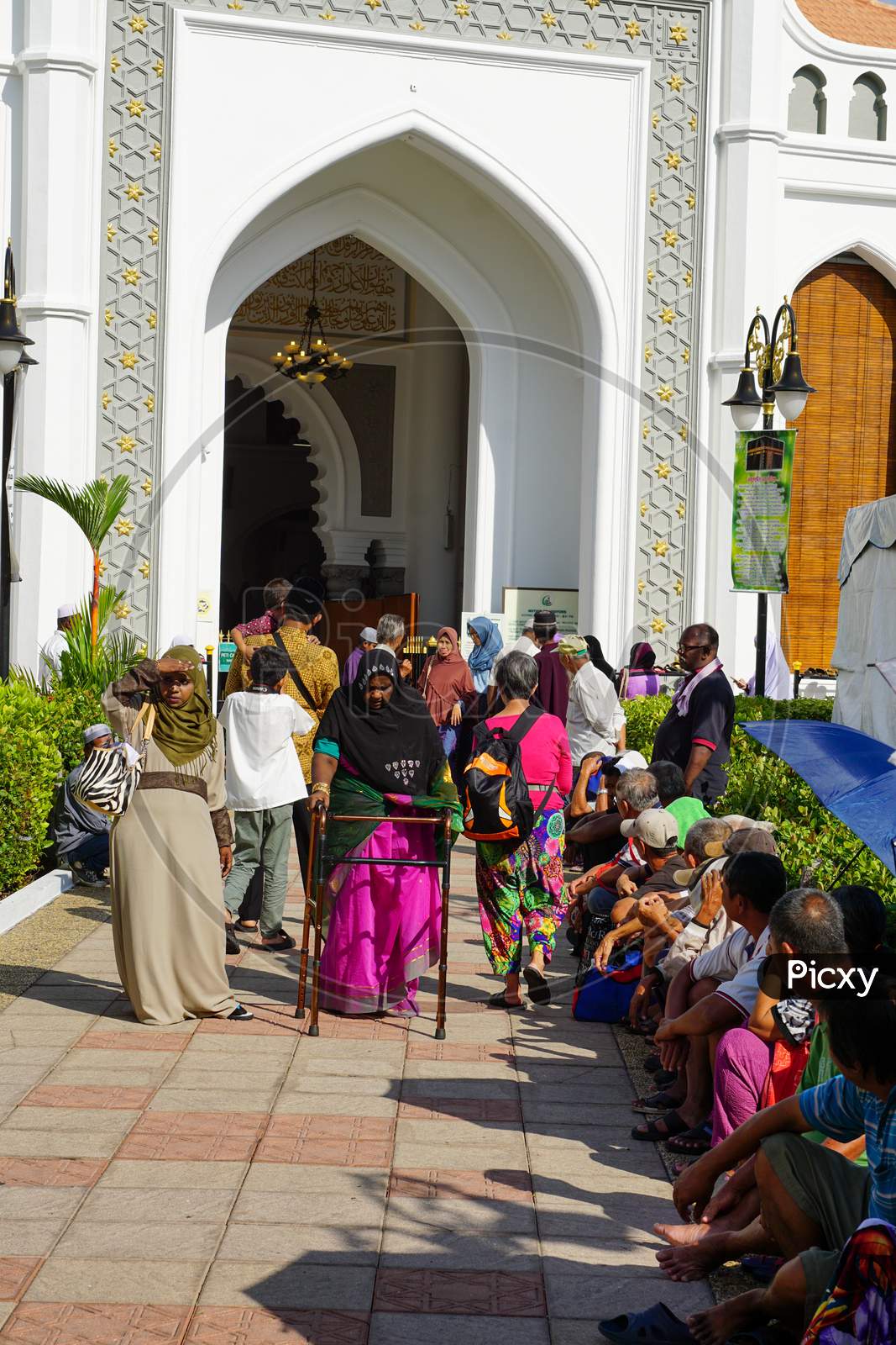 Women Come Out From Masjid Kapitan Keling
