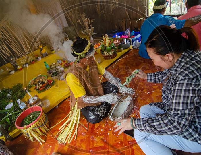 Malaysia Aborigine Mah Meri Cultural Ritual In Wooden House