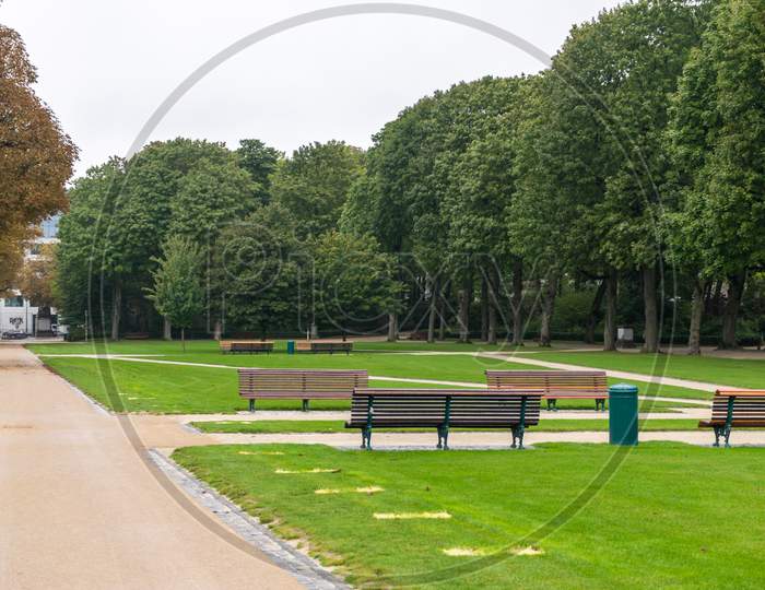 Parc Du Cinquantenaire Or Jubelpark In Brussels, Belgium