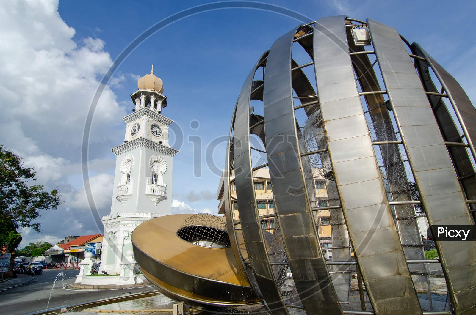 Penang Fountain And Queen Victoria Clock Tower