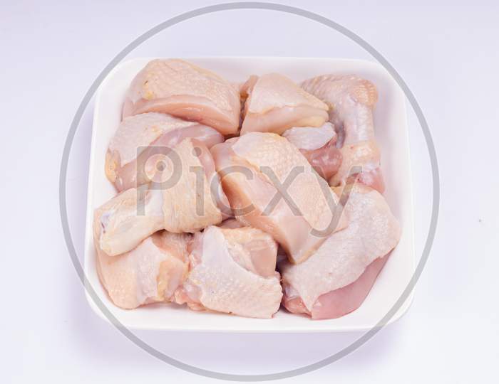 Raw Chicken Tender Curry Cut With  Skin