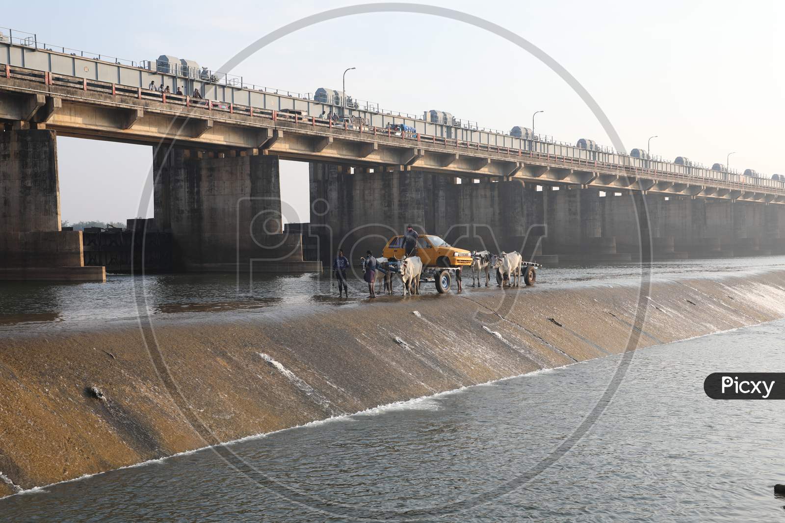 Image of Water Dam Rajamundry Andhra Pradesh India-KX129005-Picxy