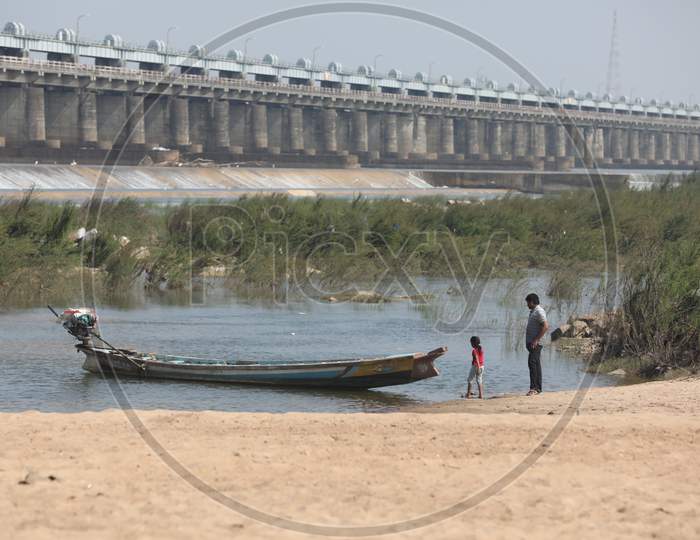 Water Dam Rajamundry Andhra Pradesh India