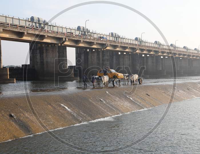 Water Dam Rajamundry Andhra Pradesh India