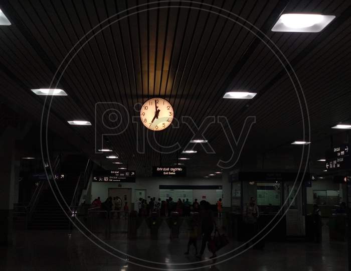 metro station clock