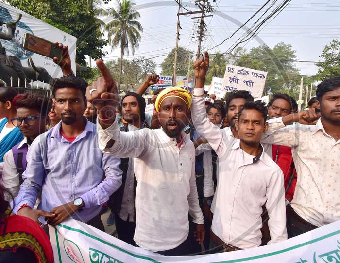 Activist of Assam Tea Tribe Students Association held a  demonstration to press for Scheduled Tribe (ST) status for tea tribes and other various demandin Nagaon District of Assam on Dec 14,2020.
