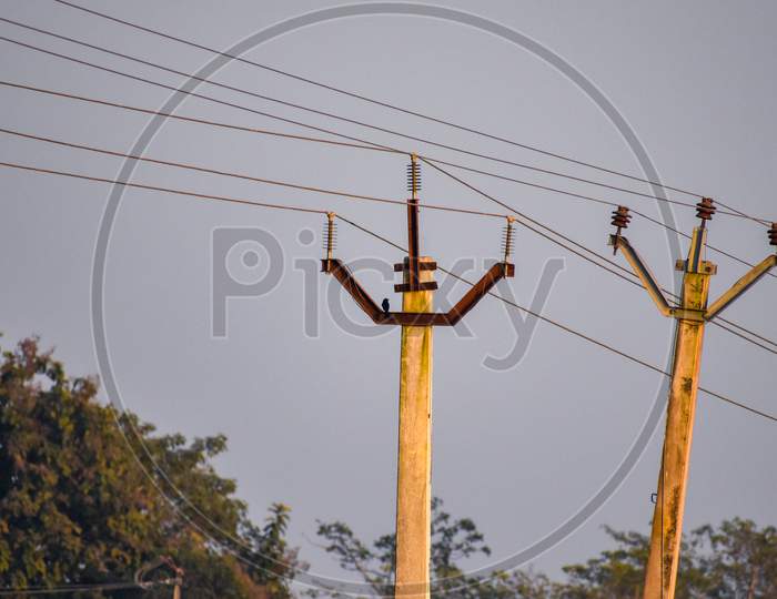 Indian Power Supply System Electric Pole And Wire