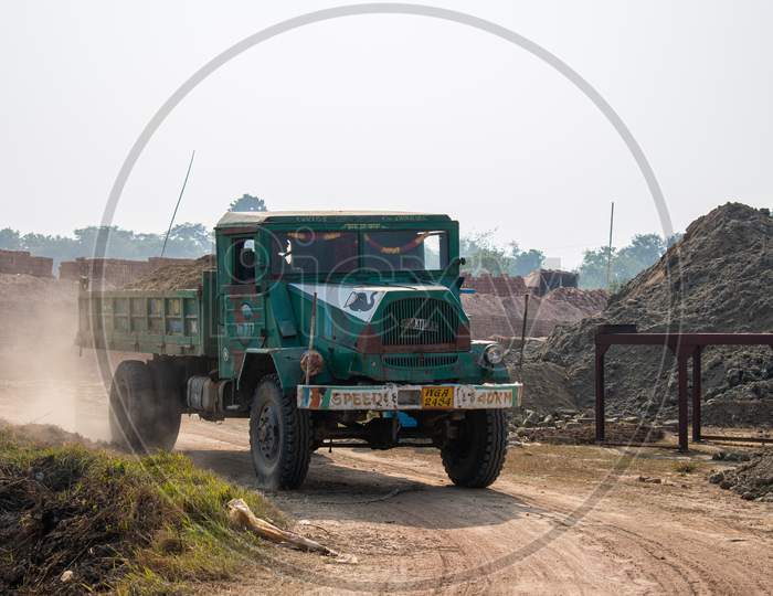 Indian heavy duty truck, 2021