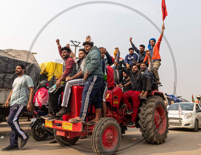 Farmers Are Protesting Against New Farm Law In India.
