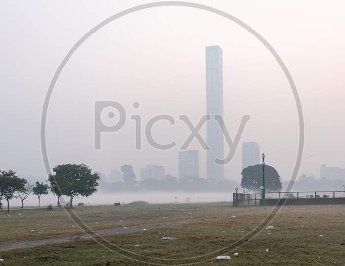 Foggy Haze View Of Maidan Park In Kolkata (Calcutta) At Early Morning In The Winter