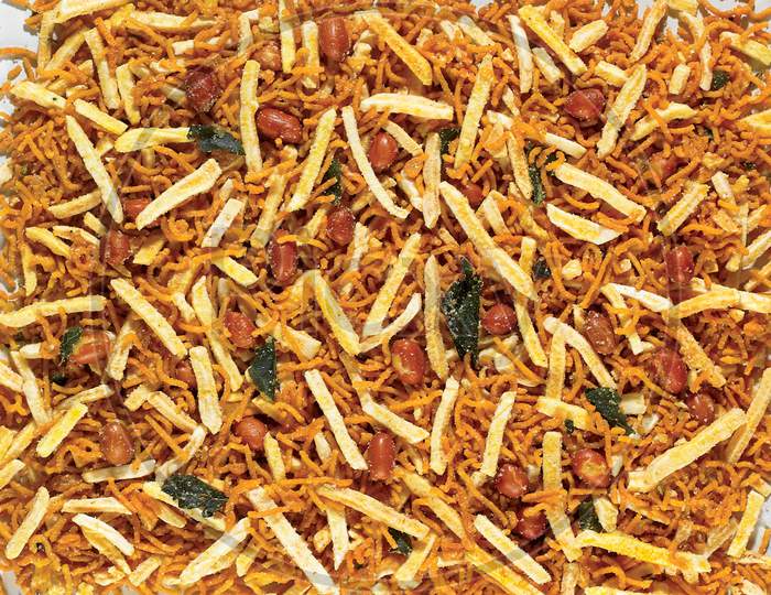 Farali Chivda, Phalahari Chiwda, Sweet And Salty, Fried And Spicy Potato Fries Sticks, Sev And Peanuts, Indian Snack With Potatoes And Nuts, Nimco, Namkeen.