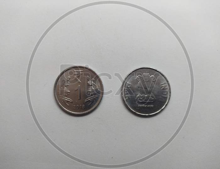 Head and tail of One rupee coin