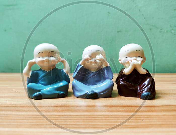 Three Wise Monks Wallpaper HD