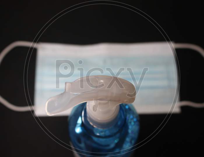 Blue Color Cloth Face Mask With Hand Sanitizer Bottle
