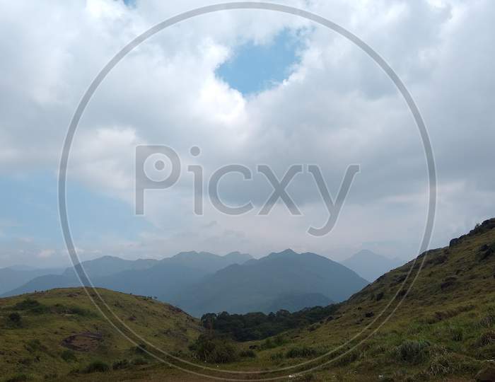 Ponmudi hill station Thiruvananthapuram, Kerala landscape view