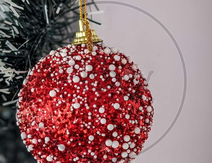 Christmas red decorative ball