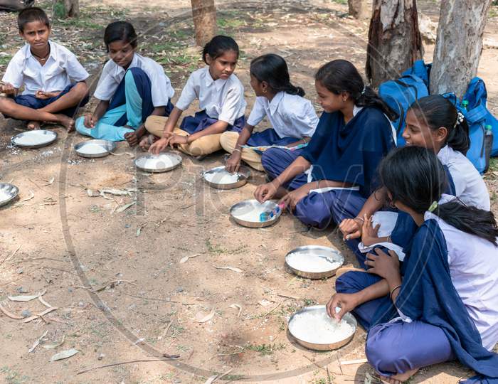 Students Of A Government School In India Are Waiting For The Mid Day Meal