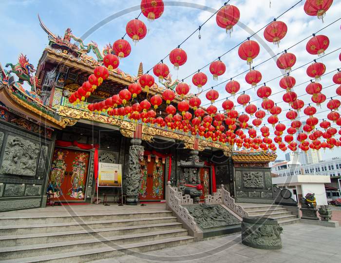 Thean Seng Keong Temple With Red Lantern During Chinese New Year