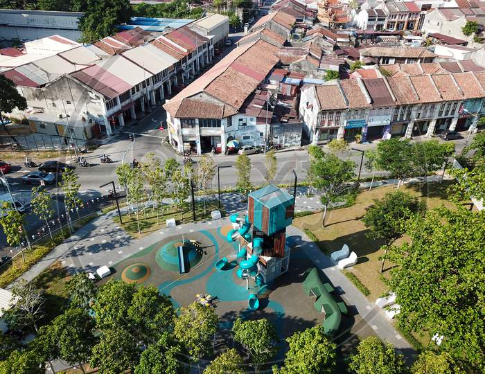 Green Park And Playground At Sia Boey Urban Archaeological Park
