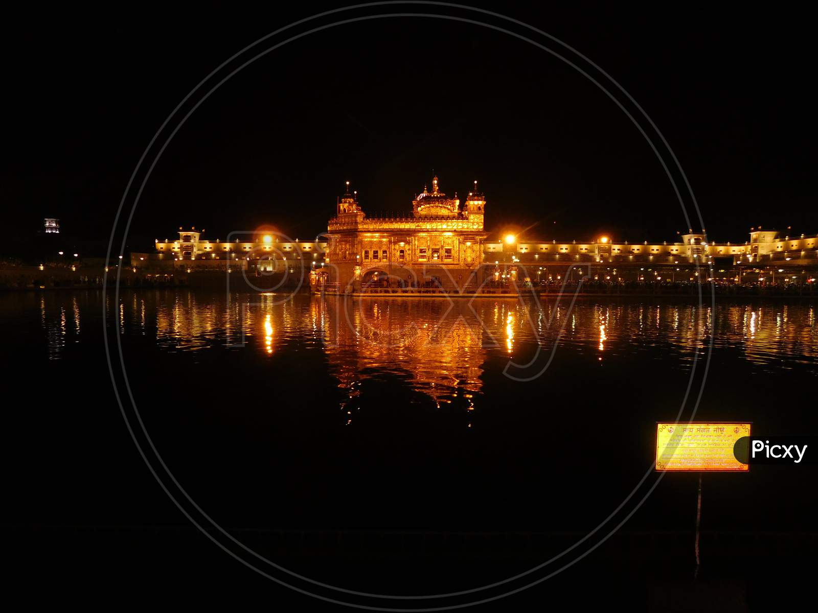 Golden Tample