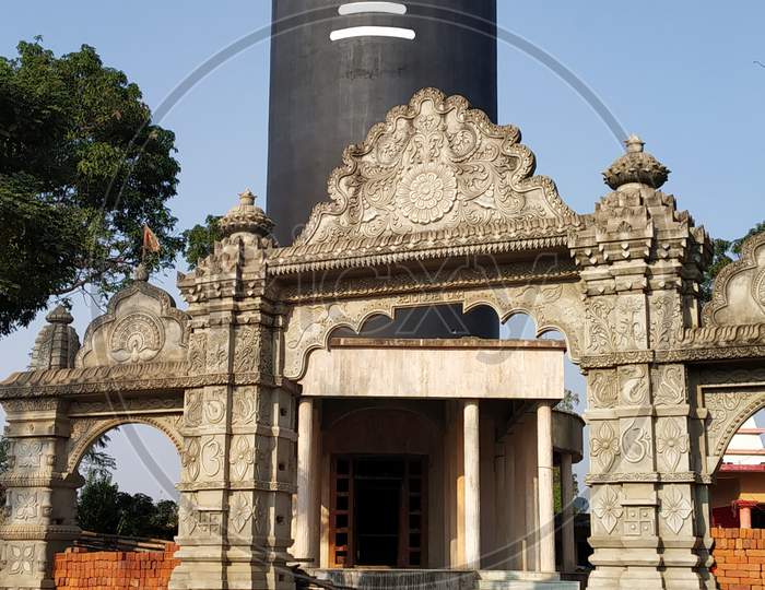 Swarnarekha Dham Shri Shiv  & Hanuman Mandir (Temple ) at Ranchi (Lower Chutia)