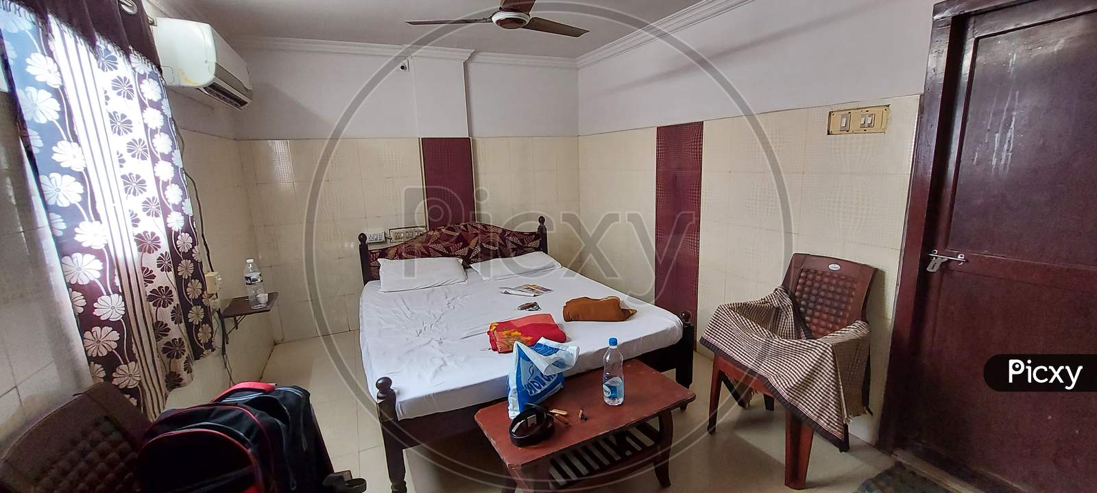 Budget hotel room (500 rupees)in ongole, Andra pradesh, India