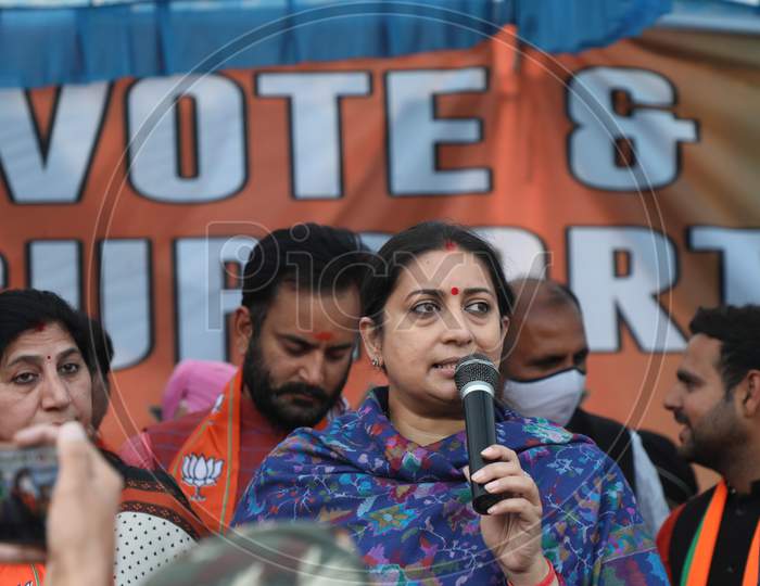 Union Minister Smriti Zubin Irani address to the gathering during a District Development Council (DDC) election campaign at Mira sabh in Jammu,4,Dec,2020.
