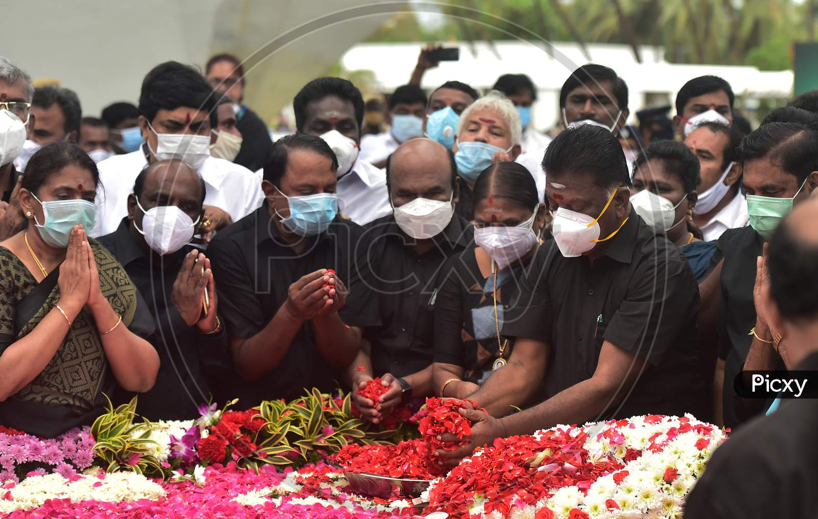 Tamil Nadu Chief Minister Edappadi K Palaniswami, Deputy Chief Minister O Panneerselvam And Aiadmk Senior Leaders Pay Tribute To Former Chief Minister Jayalalithaa On Her Fourth Death Anniversary, In Chennai, Saturday, Dec. 5, 2020.