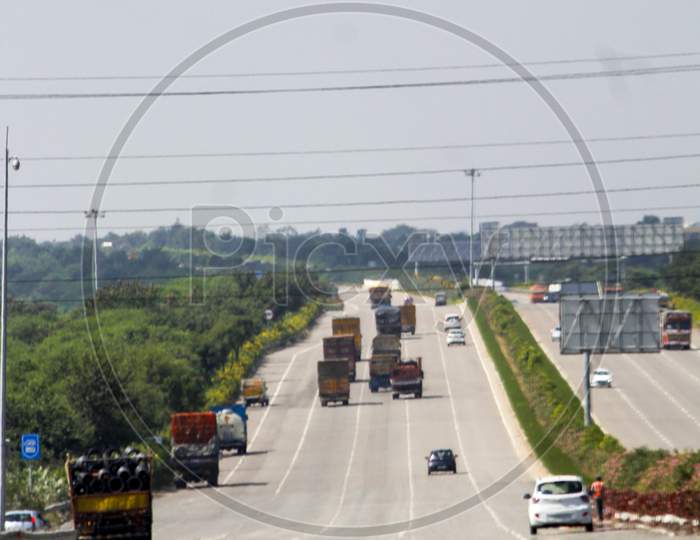 Vehicles moving on Hyderbad Outer Ring Road