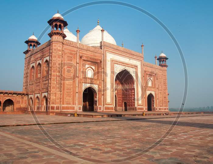 A mosque in the premises of the Taj Mahal