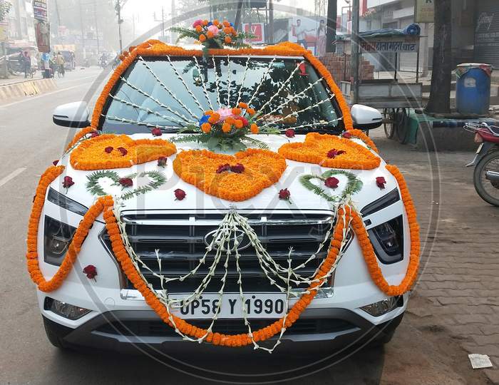 car decoration in Indian wedding