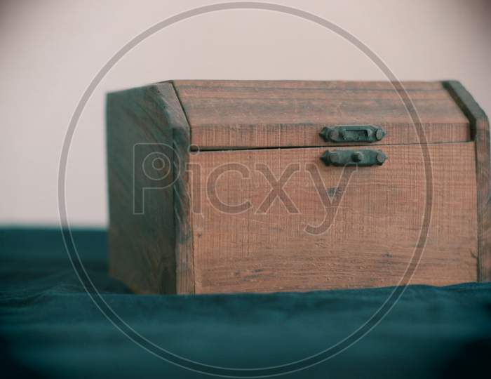The beautiful vintage wooden box.