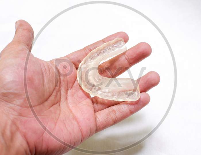 Splint Therapy Are To Eliminate Tmj And Muscle Pain, To Improve Jaw Function, And To Recapture The Displaced Disc