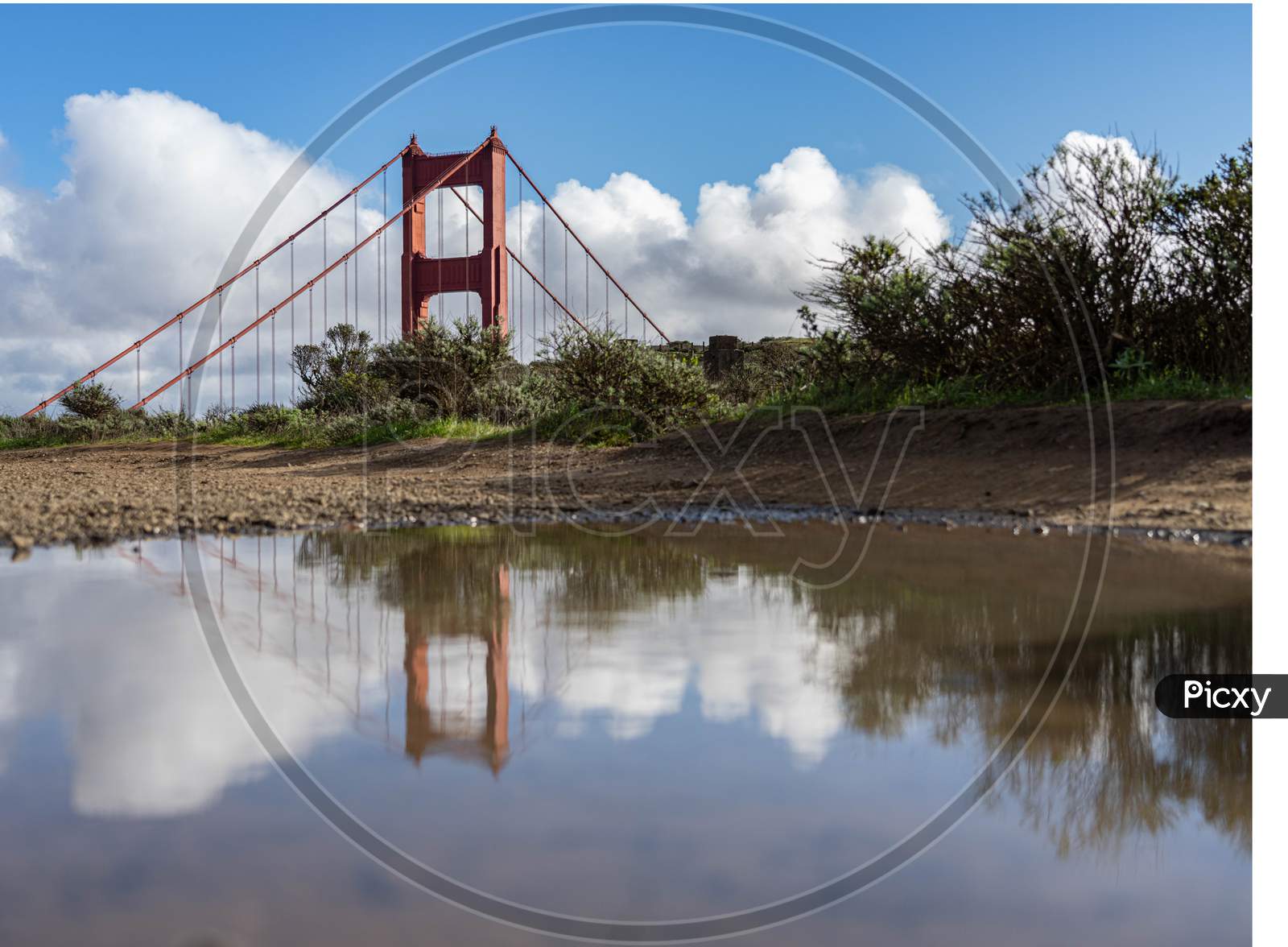 Golden Gate Bridge reflection