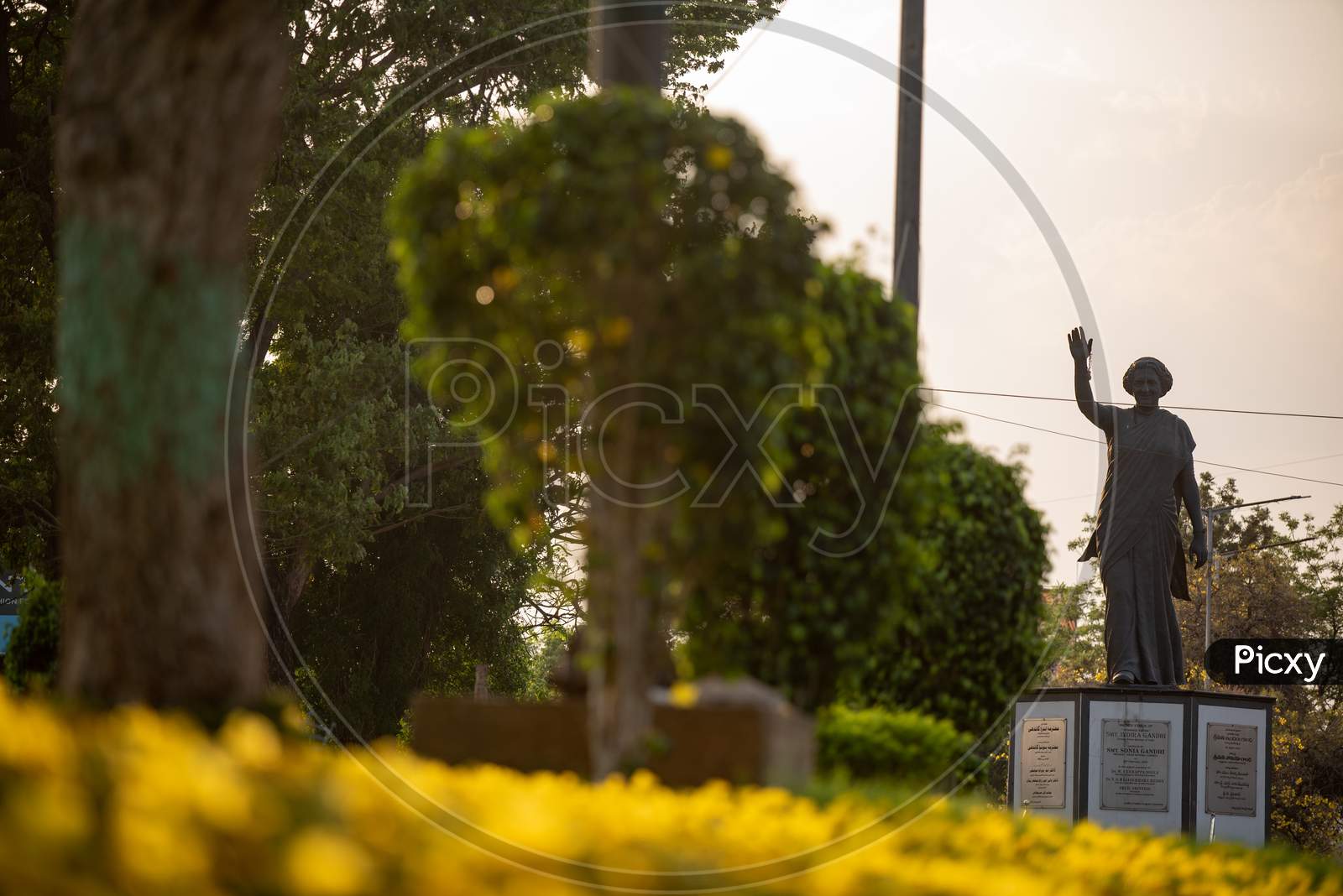 Landscape of Indira Gandhi Statue