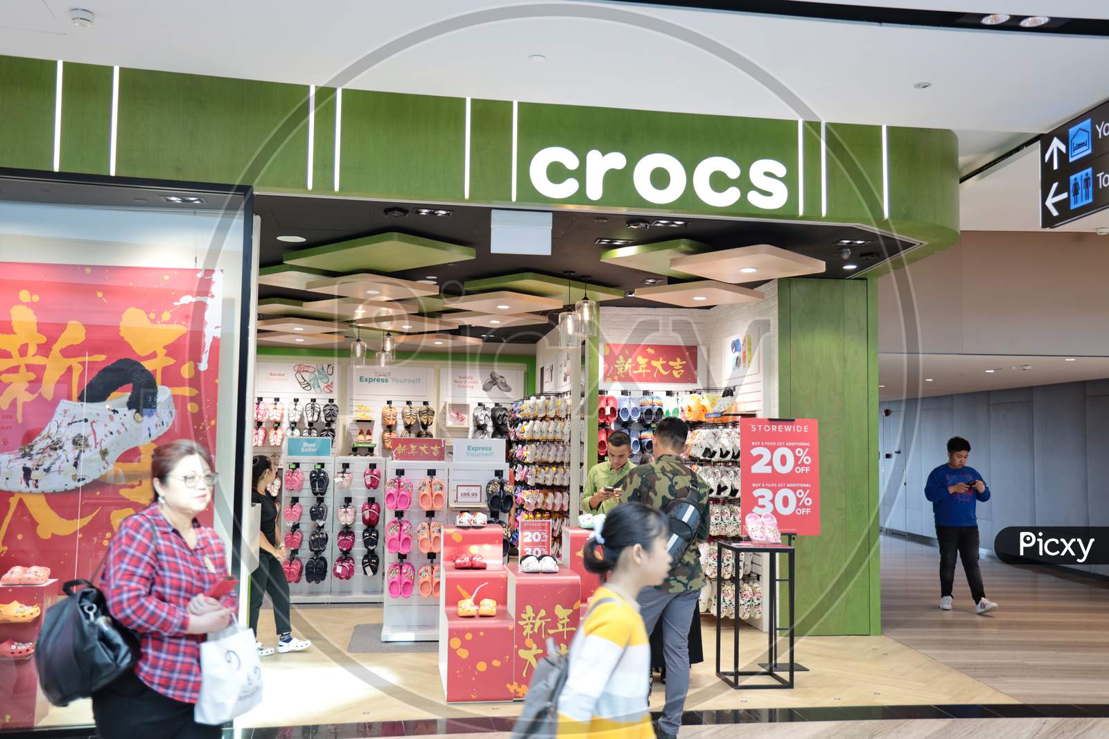 Crocs Footwear Outlet