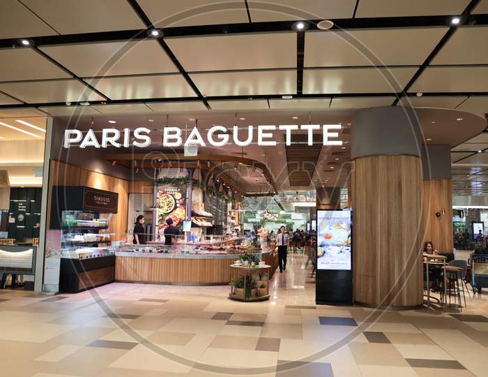 Paris Baguette  Outlet At Changi Airport , Singapore