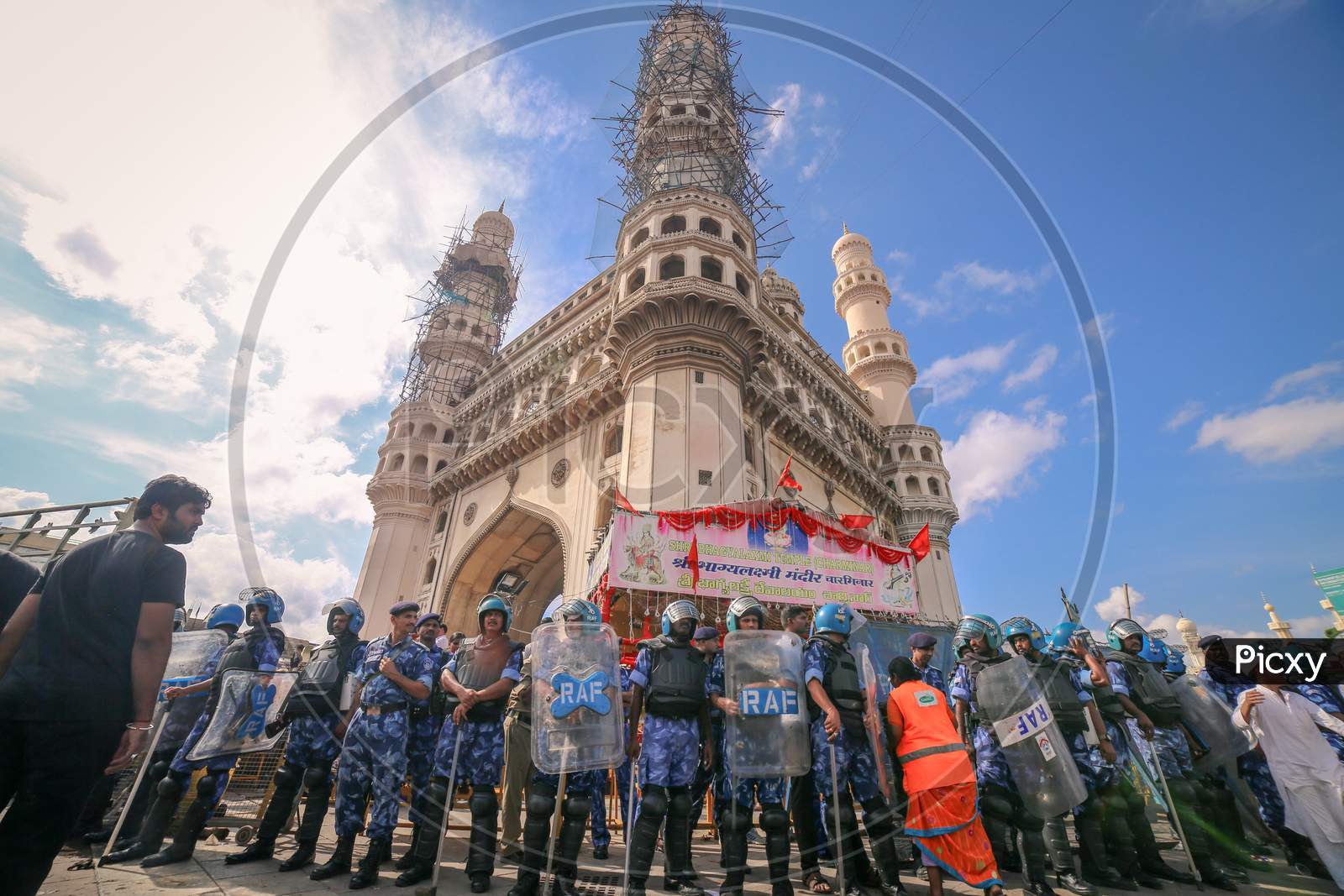 Royal Air Force Heavy security during Ayodhya Verdict at Charminar
