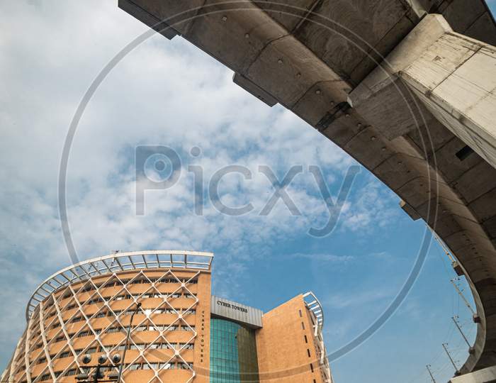 Curve of the Metro Train Bridge