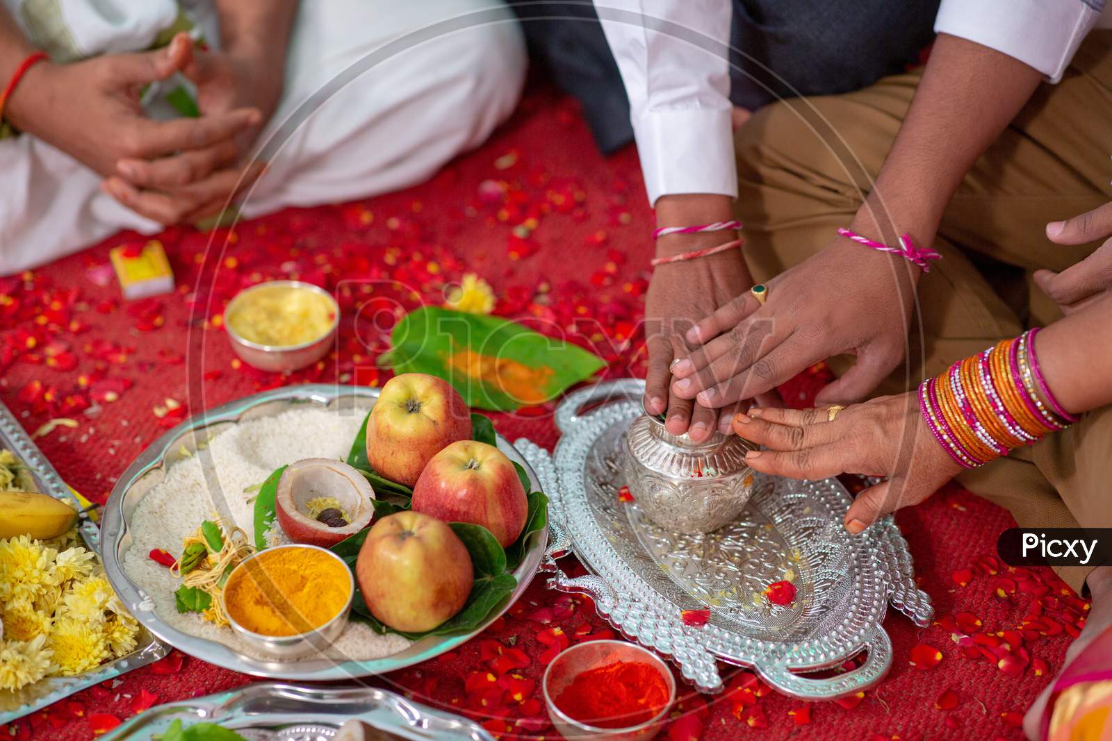South Indian Wedding Rituals At  A Wedding Ceremony