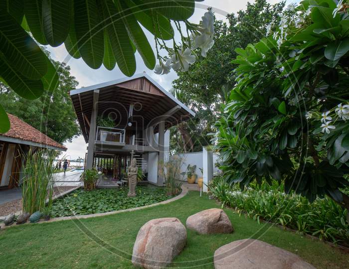 Lawn Garden At Ridhira Retreat Resort , Hyderabad