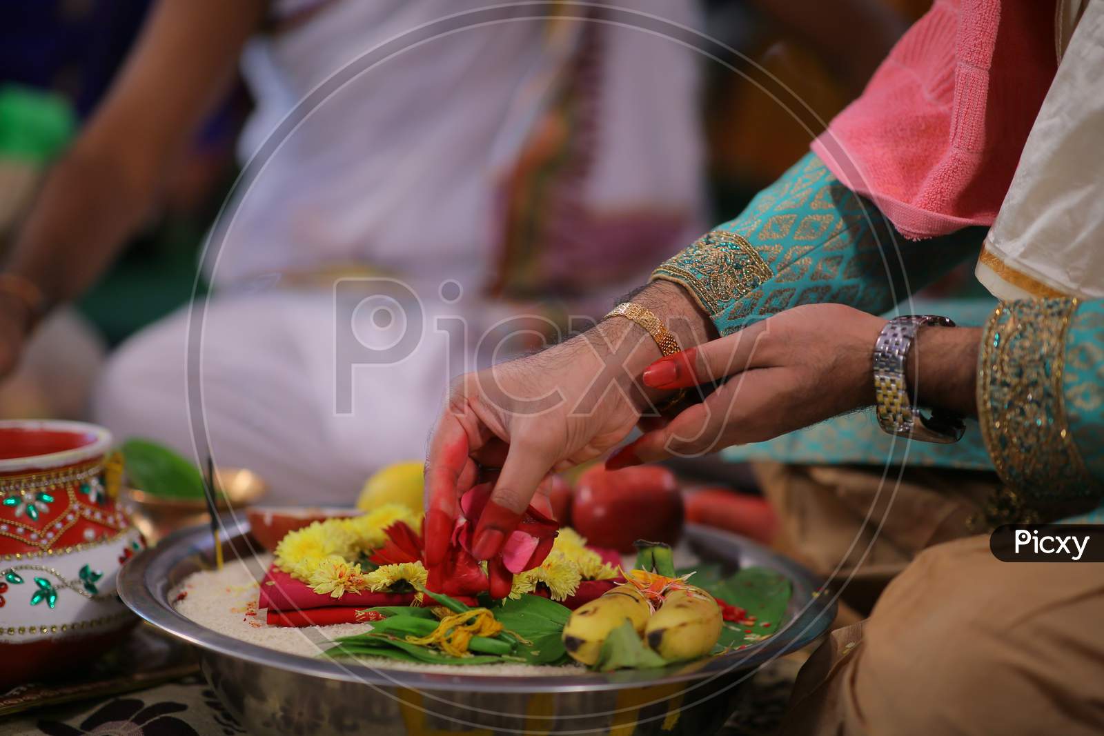 South Indian Wedding Traditions At an Hindu Wedding