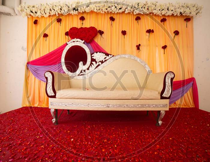 Wedding 2025 maharaja chair