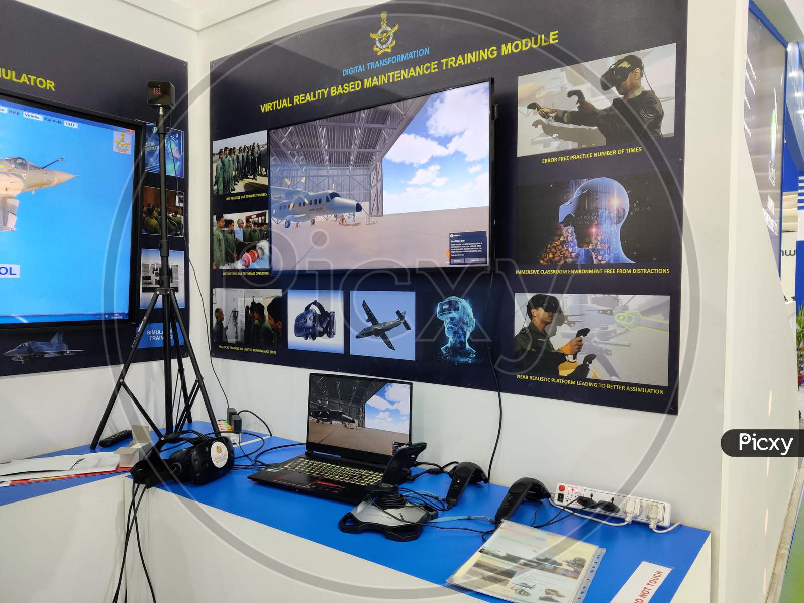 Indian Airforce - Defence Expo 2020