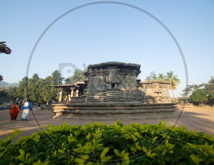 Landscape of Hindu Thousand Pillar temple with blue sky
