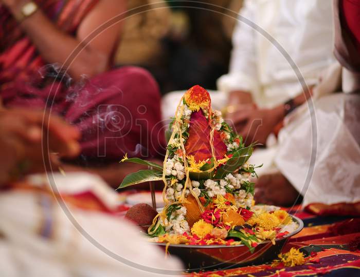 Mangalsutra puja during a wedding