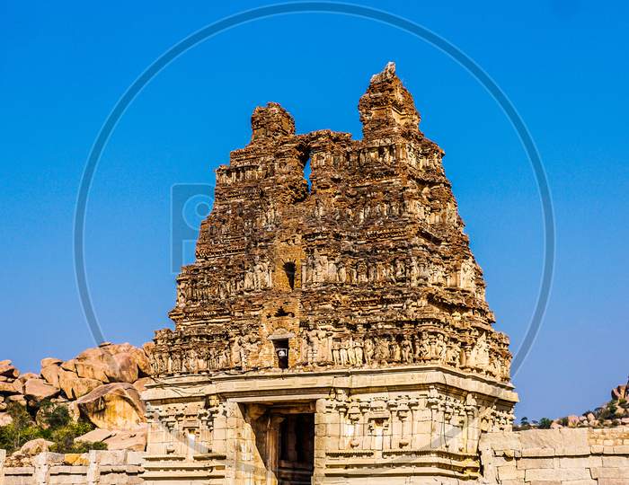 View of ancient temple ruins in Hampi